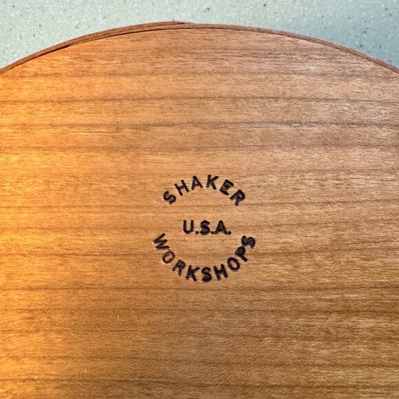 Shaker Workshop 3 Finger Oval Pantry Lidded Box USA Handmade - Picture 4 of 8